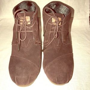 Toms wedge boots, brown